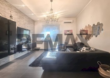 Soggiorno - Apartment Via Del Santuario
310, Pescara - photo 20