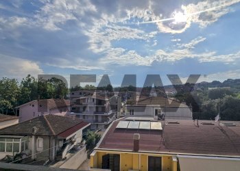 vista - Apartment Via Del Santuario
310, Pescara - photo 42