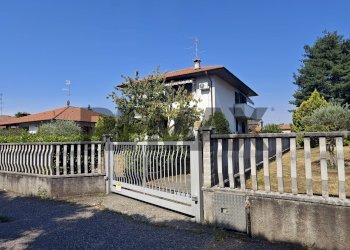 Casa all\'aperto - Three-room apartment Via Giacomo Matteotti
 
78/4, Lonate Pozzolo - photo 3