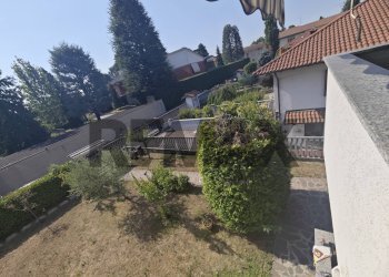 Giardino - Three-room apartment Via Giacomo Matteotti
 
78/4, Lonate Pozzolo - photo 6