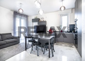 Sala da pranzo - Trilocale Via Monte Nevoso
 
19, Cusano Milanino - foto 1