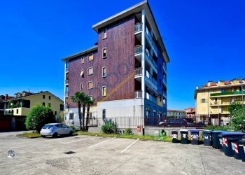Foto 34 - Three-room apartment via Verdi
 
4, Settimo Milanese - photo 34