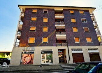 Foto 35 - Three-room apartment via Verdi
 
4, Settimo Milanese - photo 35
