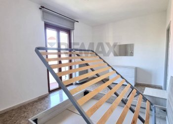 Camera / camera da letto - Two-room apartment Piazza Tirana
12, Milano - photo 2