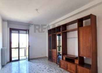 Stanza vuota - Two-room apartment Piazza Tirana
12, Milano - photo 5