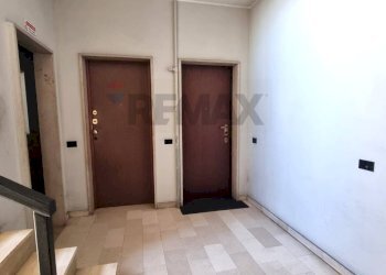 Ricezione / Lobby - Two-room apartment Piazza Tirana
12, Milano - photo 26