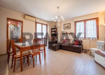 Sala da pranzo - Quadrilocale Via Dei Basaldella
11, Roma - foto 29