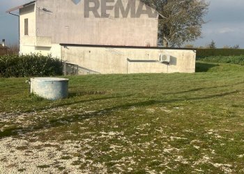 Casa all\'aperto - Casa indipendente c.da crocella
 
snc, Circello - foto 4