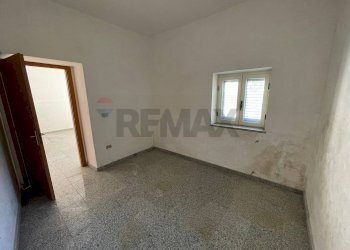 Stanza vuota - Independent house Via procusi
 
30, Solopaca - photo 13