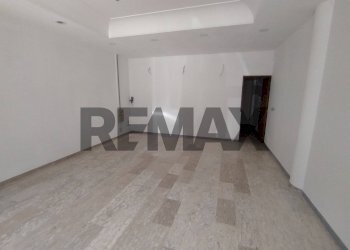 Stanza vuota - Locale Commerciale VIALE DEI SANNITI
24, Morcone - foto 18