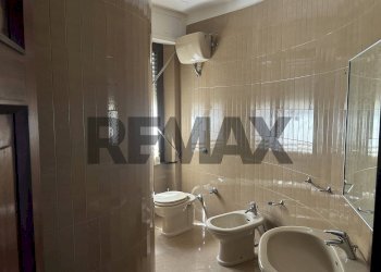 Bagno - Appartamento via galileo galilei
 
14, Porto Sant'Elpidio - foto 10