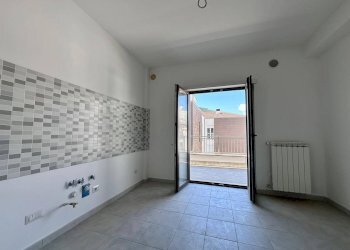 Foto 4 - Trilocale Via Filomusi Guelfi
 
21, L'Aquila - foto 4