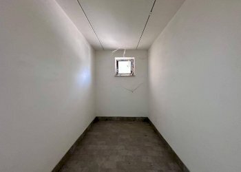 Foto 16 - Trilocale Via Filomusi Guelfi
 
21, L'Aquila - foto 16