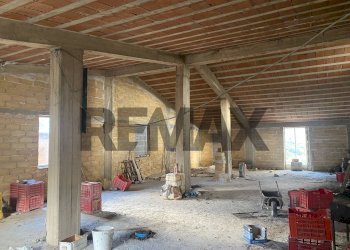 Non correlato - Terreno edificabile Via Marta
2, Montelepre - foto 8
