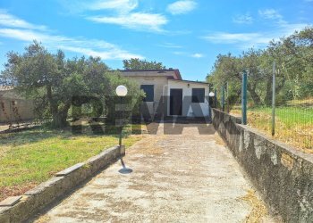 Casa all\'aperto - Casa indipendente VIA CONTRADA SCORCIAVACCHE
 
SNC, Campofiorito - foto 1