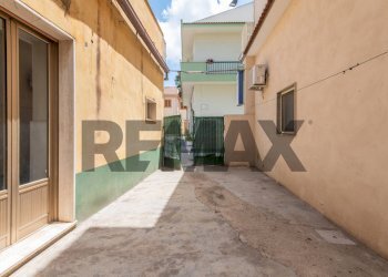 Terrazza - Independent house Via XXV luglio
 
109, Comiso - photo 16