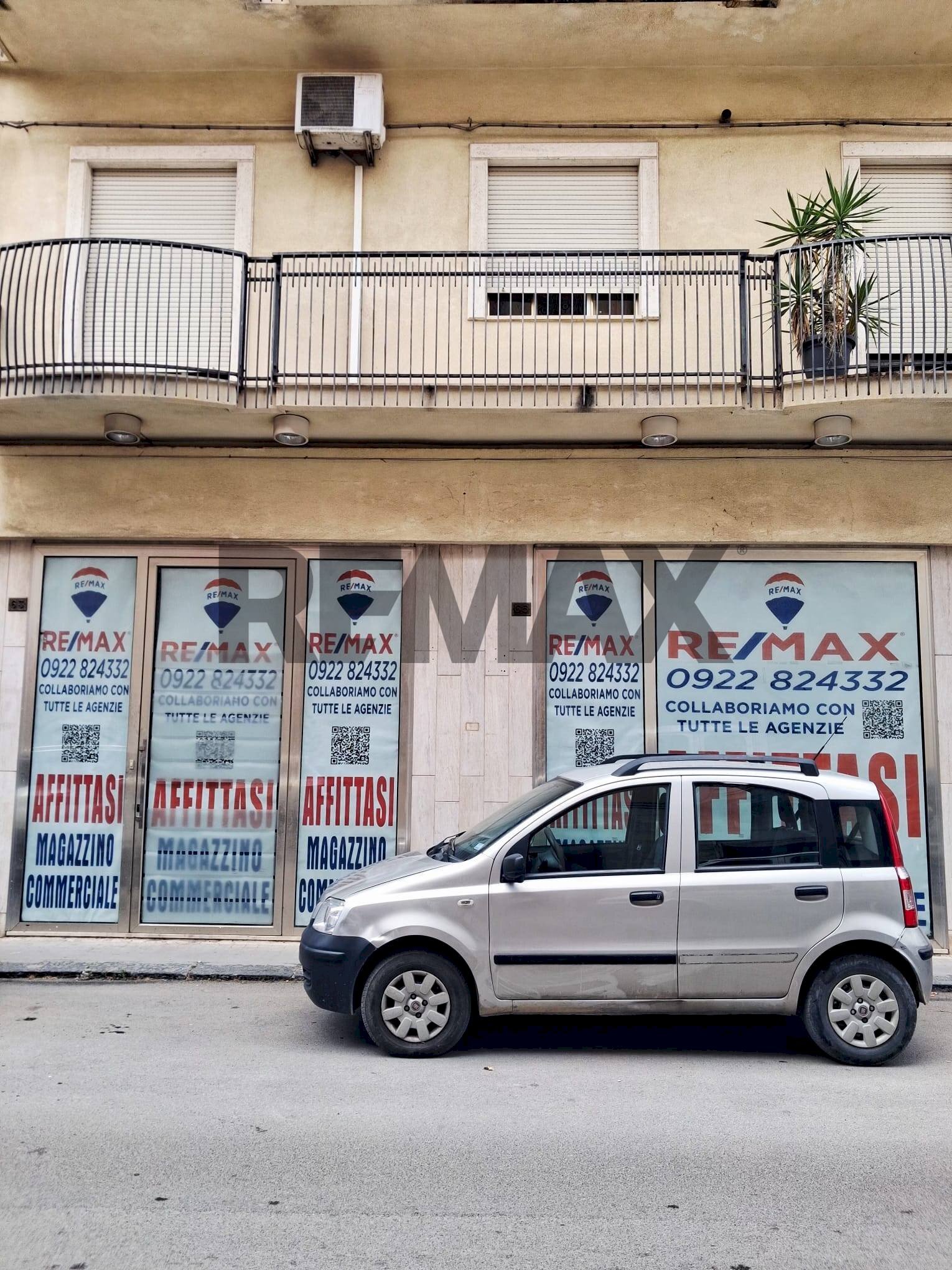 Edificio all\'aperto - Commercial Premises Via Roma
62/63, Favara - photo 3