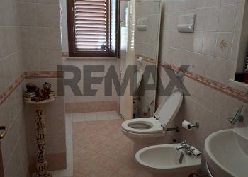 Bagno - Four-room apartment Via Carmelo Burrafato
 
15, Ragusa - photo 18