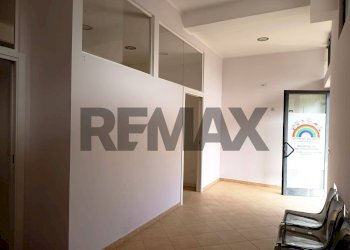 Hall / corridoio - Commercial Premises Via Piane
69, Bucchianico - photo 1