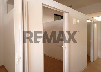 Hall / corridoio - Commercial Premises Via Piane
69, Bucchianico - photo 3