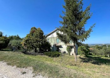 Giardino - Independent house Contrada Colle Spaccato
 
23, Bucchianico - photo 24