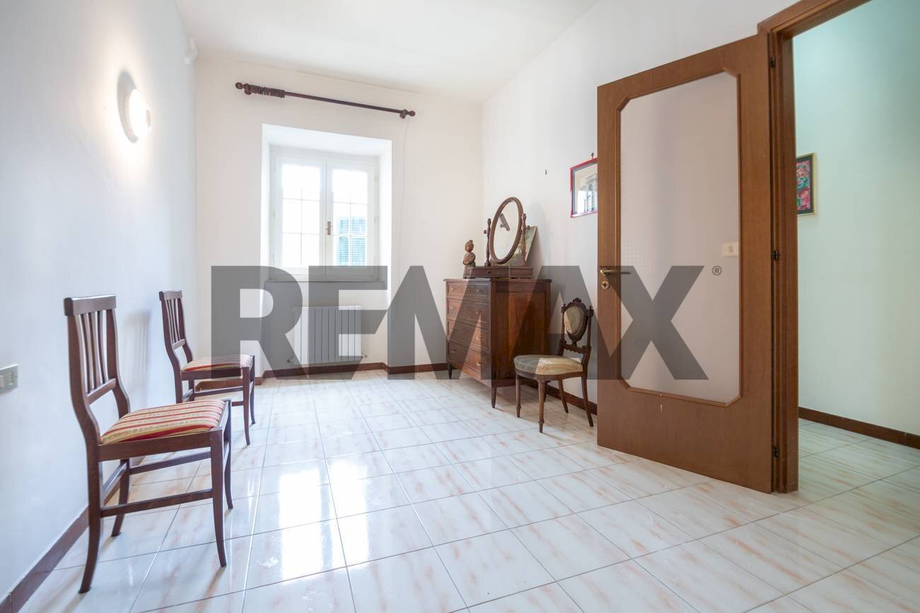 Stanza vuota - Semi-detached house Corso I Maggio
138, Scafa - photo 3