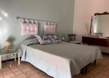Camera / camera da letto - Appartamento Via dei Pini
 
47, Gallipoli - foto 4