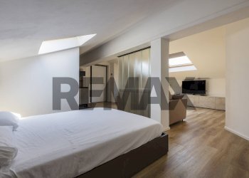 Camera / camera da letto - Attico via Varese
 
57, Gallarate - foto 12