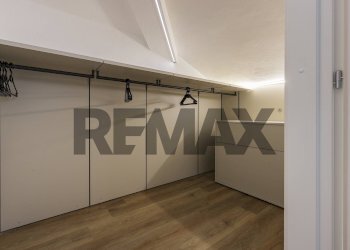 Cabina armadio - Attico via Varese
 
57, Gallarate - foto 15