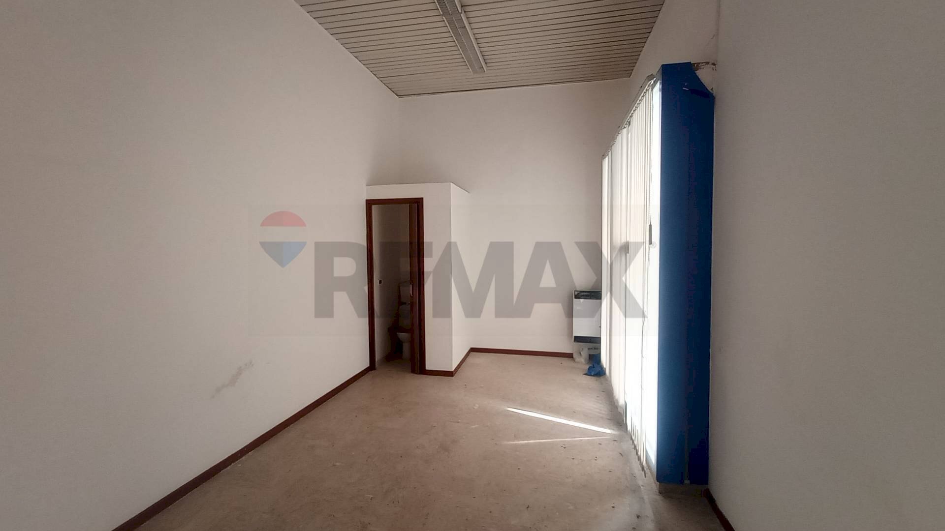 Stanza vuota - Commercial Premises via marconi
24, Campobasso - photo 3