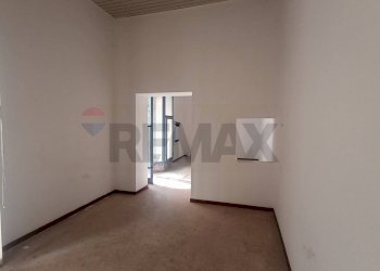 Stanza vuota - Commercial Premises via marconi
24, Campobasso - photo 16