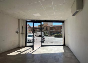 Stanza vuota - Commercial Premises VIA IV NOVEMBRE
8, Campobasso - photo 10
