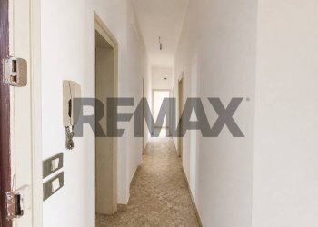 Hall / corridoio - Apartment Via Torrearsa
 
31, Paceco - photo 4