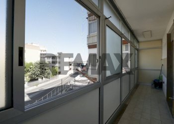 Balcone - Bilocale Via Risorgimento
 
8, Modugno - foto 9