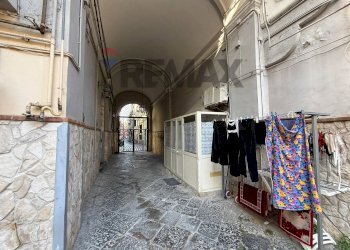 Ricezione / Lobby - Bilocale Via Mariano D'amelio
75, Napoli - foto 7