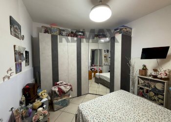 Camera / camera da letto - Bilocale Via Mariano D'amelio
75, Napoli - foto 13