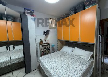 Camera / camera da letto - Bilocale Via Mariano D'amelio
75, Napoli - foto 15