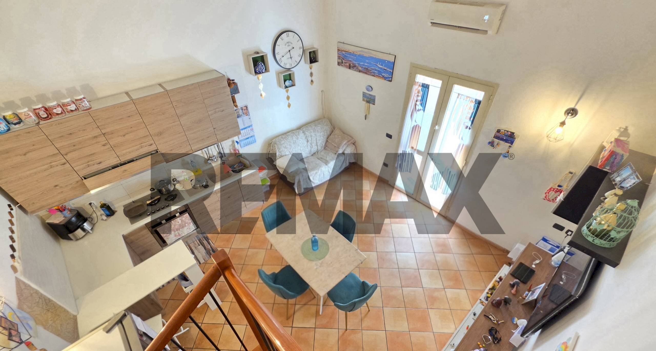Sala da pranzo - Trilocale Via Belvedere
75, Napoli - foto 2
