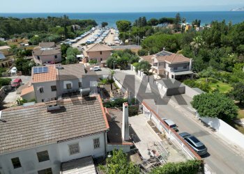 Casa all\'aperto - Casa semi indipendente VIA CORBEZZOLO
 
29, Quartu Sant'Elena - foto 6