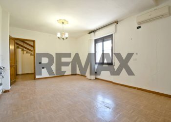 Stanza vuota - Casa semi indipendente VIA CORBEZZOLO
 
29, Quartu Sant'Elena - foto 11