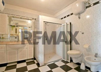 Bagno - Casa semi indipendente VIA CORBEZZOLO
 
29, Quartu Sant'Elena - foto 12