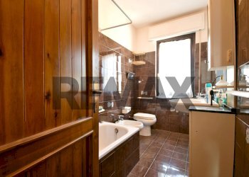 Bagno - Casa semi indipendente VIA CORBEZZOLO
 
29, Quartu Sant'Elena - foto 17