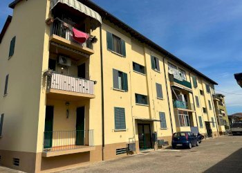 Foto 1 - Three-room apartment Via Vittorio Veneto, Bonate Sotto - photo 1