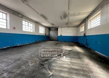 Foto 2 - Magazzino via Cenami, Massarosa - foto 2