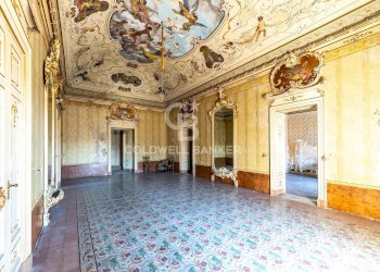 Foto 2 - Stable - Palace Via Messina
 
37, Palazzolo Acreide - photo 2