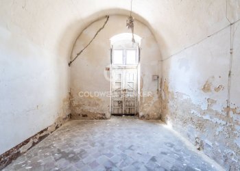 Foto 46 - Stable - Palace Via Messina
 
37, Palazzolo Acreide - photo 46