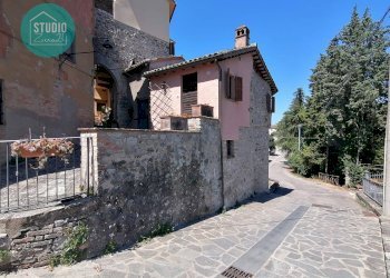 Foto 2 - Casa semi indipendente via poggio aquilone
 
1, San Venanzo - foto 2