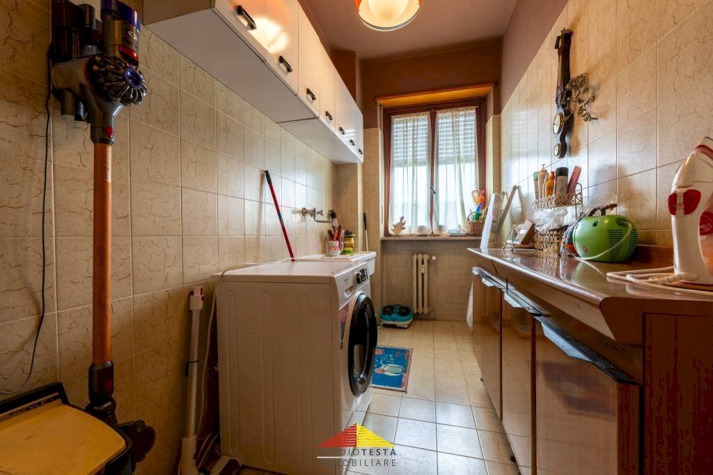 Lavanderia - Quadrilocale via Giovanni Battista Bodoni, 34, Saluzzo - foto 3