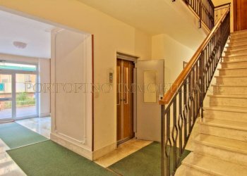 Interno palazzo - Four-room apartment via Luigi Rizzo, hamlet San Massimo, Rapallo - photo 17