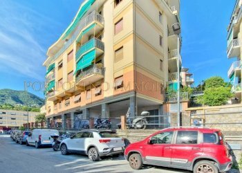 Facciata - Four-room apartment via Luigi Rizzo, hamlet San Massimo, Rapallo - photo 34